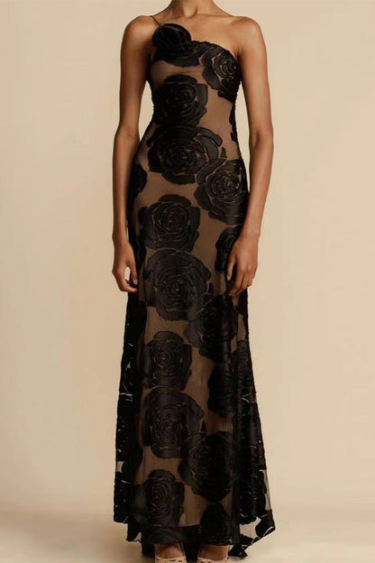 CM | Vestido largo asimétrico de encaje