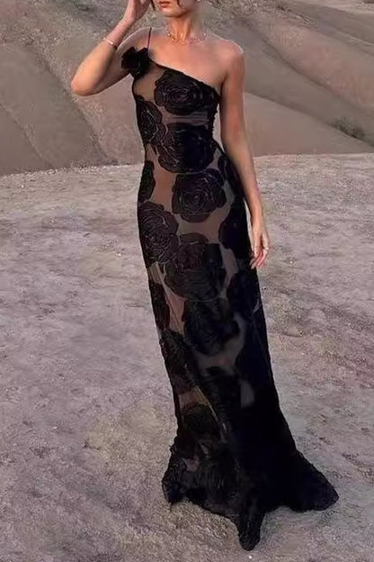 CM | Vestido largo asimétrico de encaje