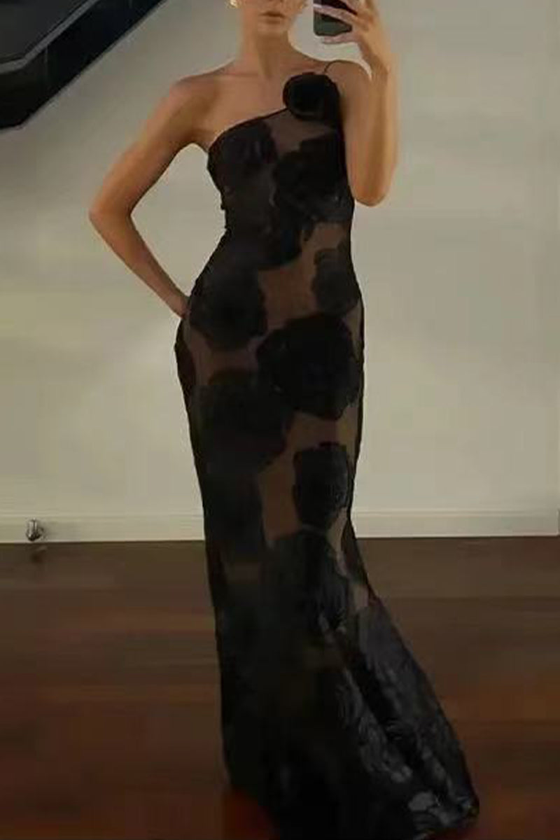 CM | Vestido largo asimétrico de encaje