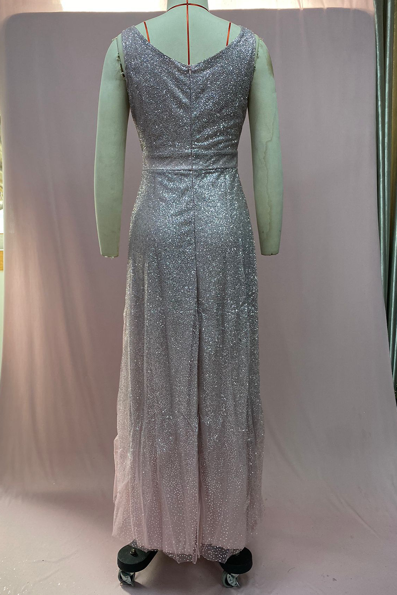 CM | Vestido largo con refinadas lentejuelas