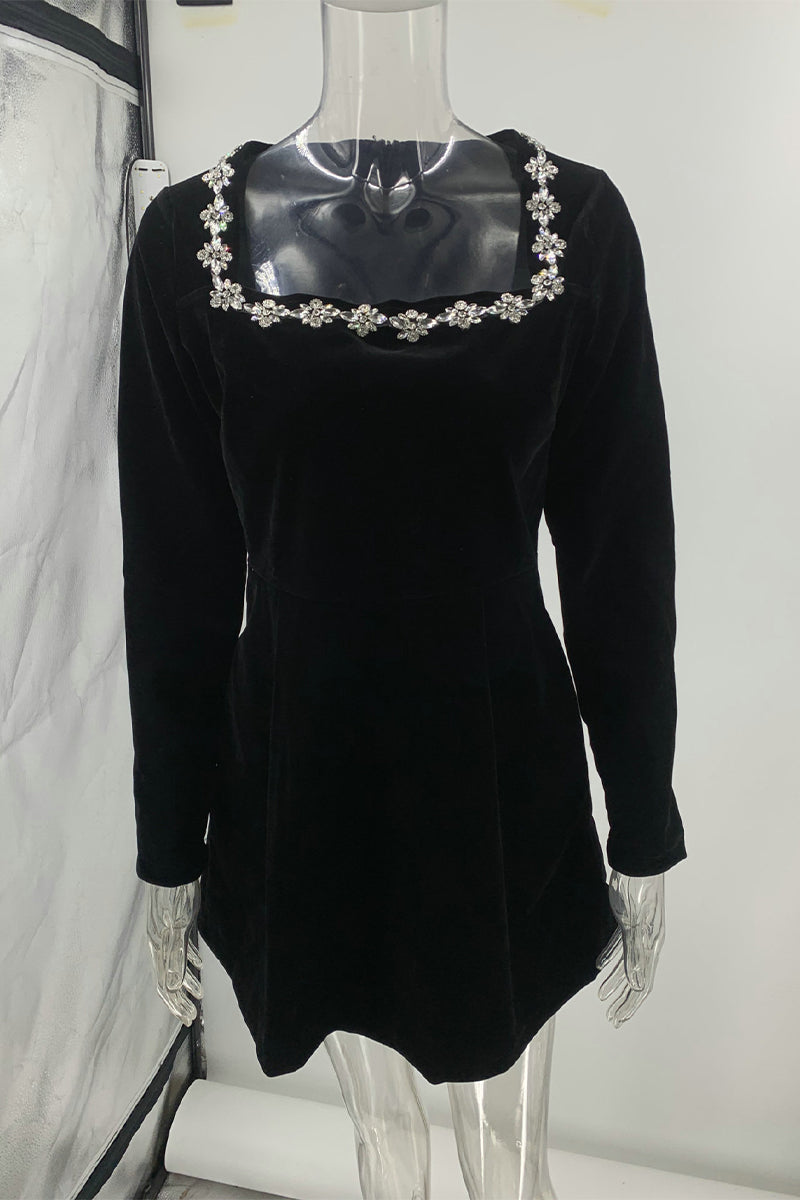 CM | Minivestido de terciopelo con estampado floral