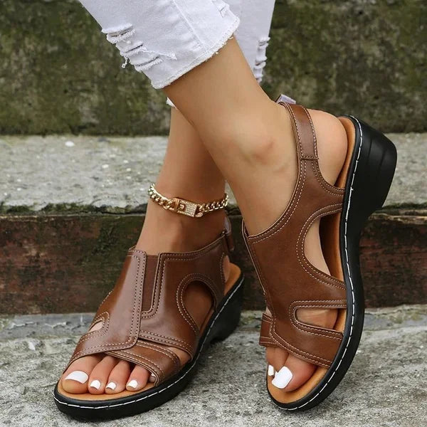 CM | Sandalias generales atemporales y elegantes
