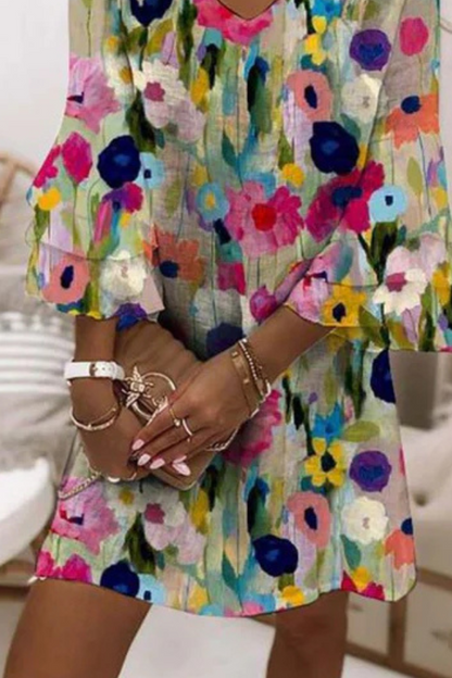 CM | Mini vestido romántico con estampado floral