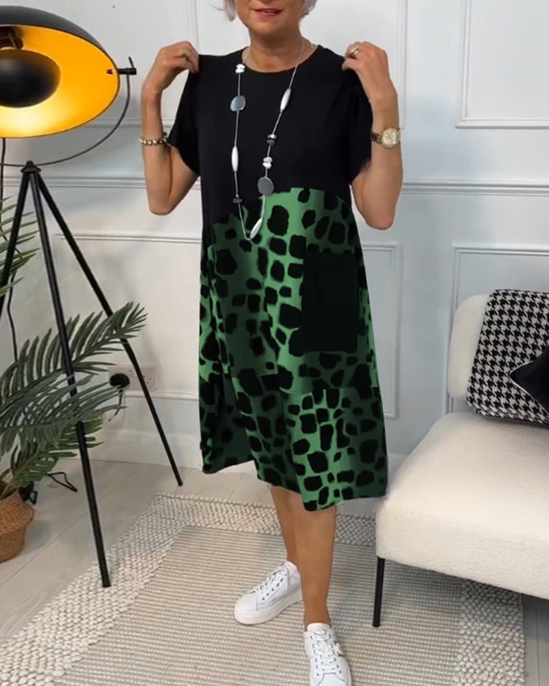 CM | Elegante vestido midi de manga corta con estampado de leopardo