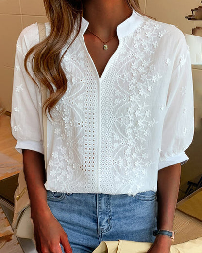 CM | ojal bordado floral V-cuello manga corta blusa