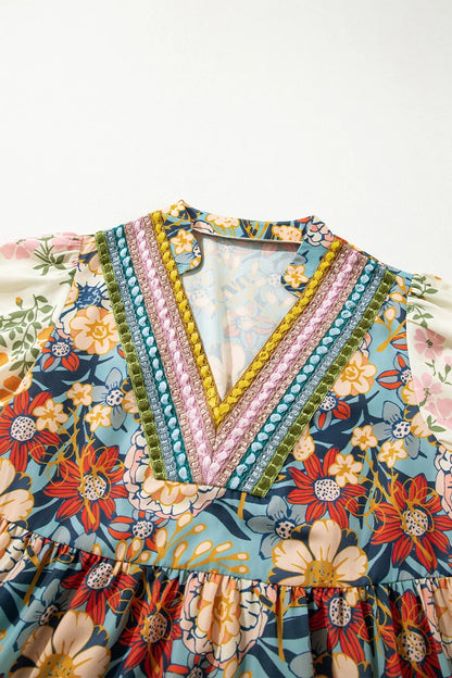 CM | Minivestido estampado con mangas de muesca y volantes