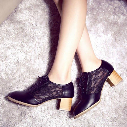 CM | Zapatos de cordones con tacón alto de malla