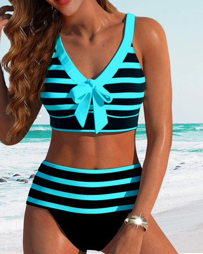 CM | Elegante bikini de verano de colores