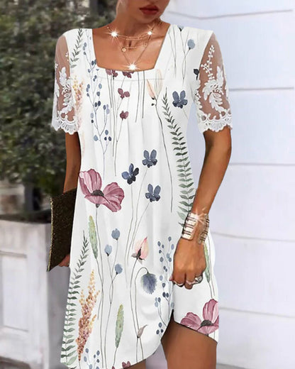 CM | Vestido corto con encaje y flores