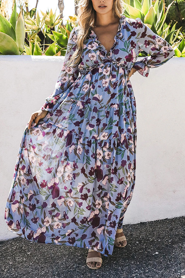 CM | Maxi vestido azul claro con estampado floral y ribete de volantes
