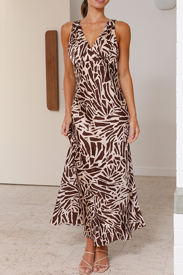 CM | Taylan Brown Vestido midi con cuello en V profundo