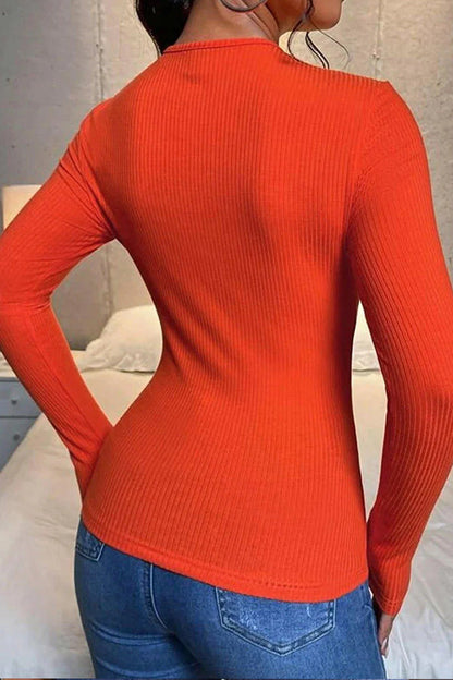 CM | Blusa informal con cuello en V y botones de presión