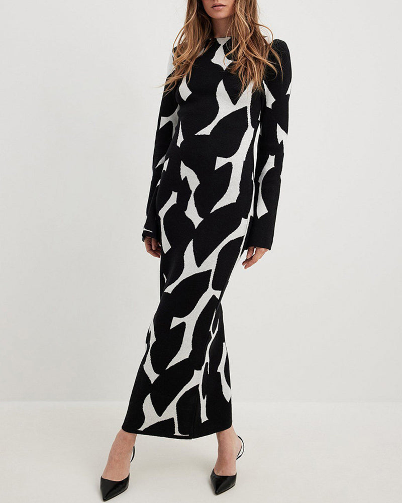 CM | Maxi vestido de punto blanco y negro de manga larga