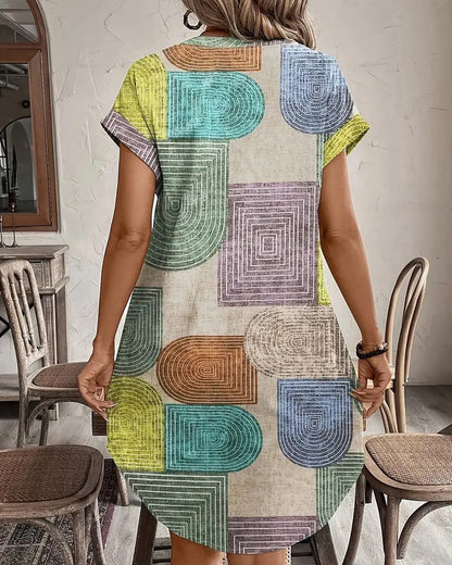 CM | Moderno mini vestido de manga corta con bloque de color