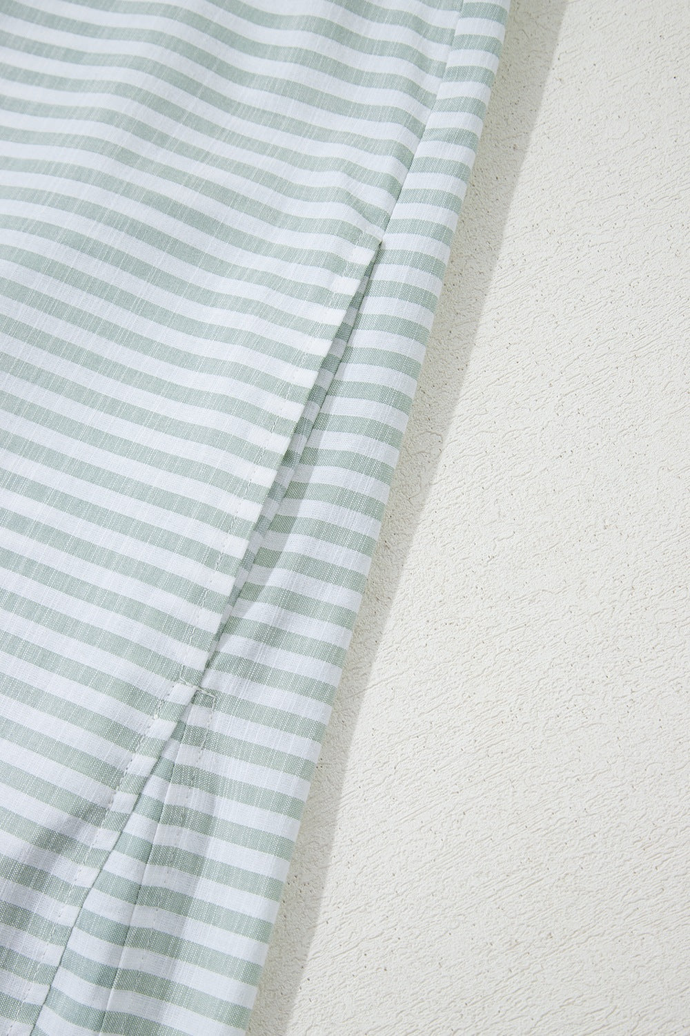 CM | Mini Vestido Camisa Manga Larga Cuello Johnny Rayas