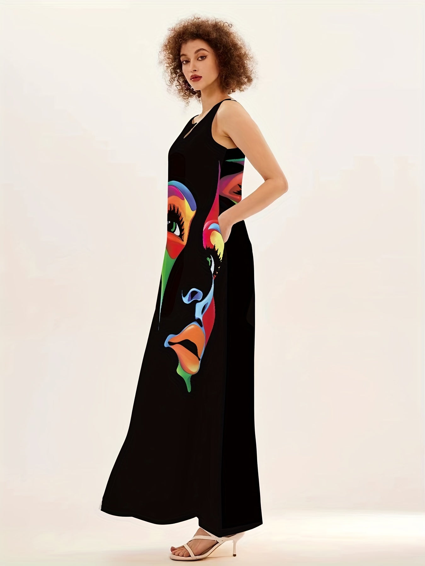 CM | Maxi Vestido Estampado Máscara Chic