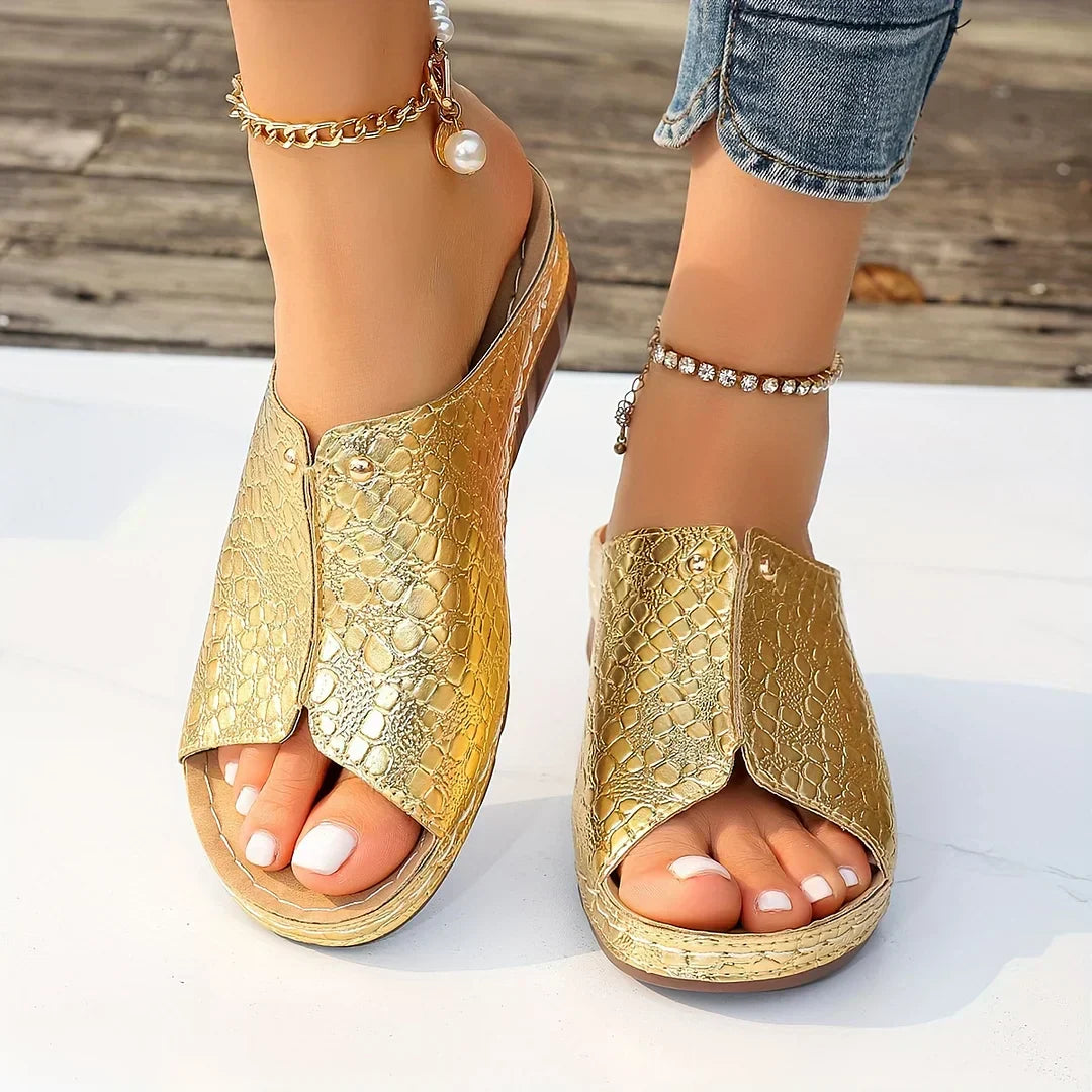 CM | SANDALIAS SLIDE CON SUELA BLANDA