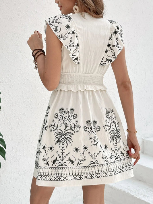 CM | Minivestido fruncido con mangas de volantes