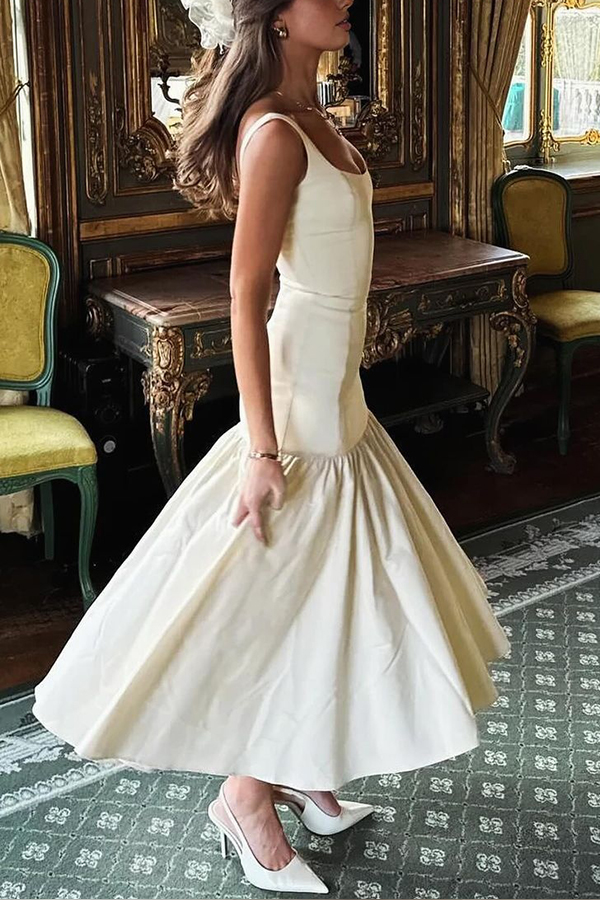 CM | Silueta Agraciada Escote Cuadrado Tira Ancha Cintura Caída Vestido Midi