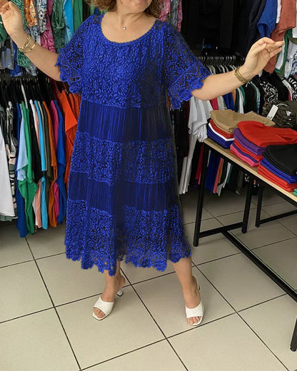 CM | Vestido midi de encaje atemporal