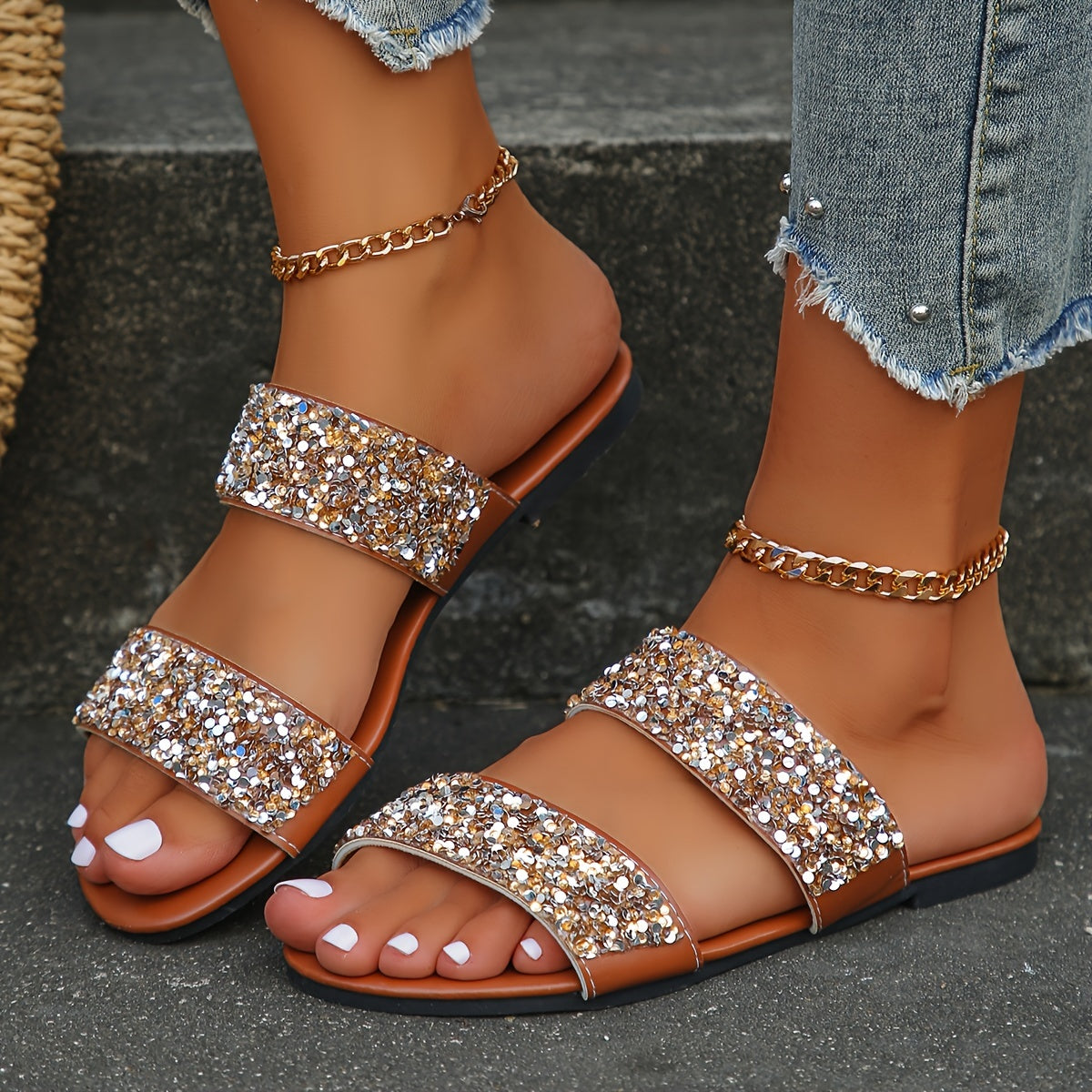 CM | Sandalias modernas y cómodas