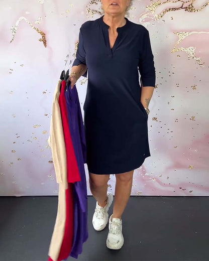 CM | Vestido monocolor con escote en V