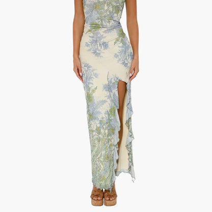 CM | maxi vestido sin tirantes con estampado floral y abertura alta en el bajo