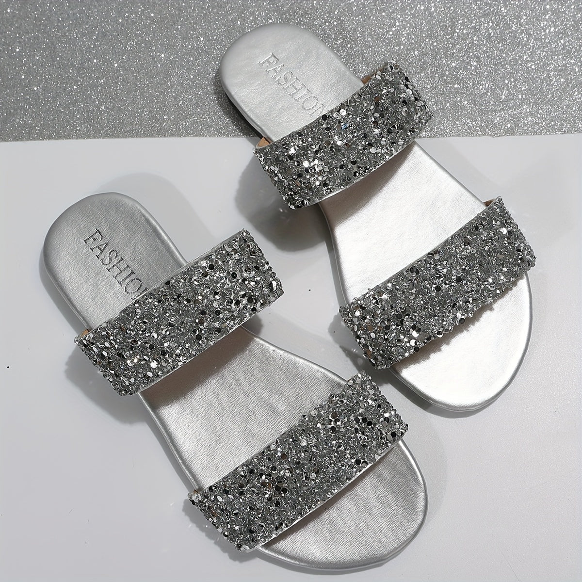 CM | Sandalias modernas y cómodas