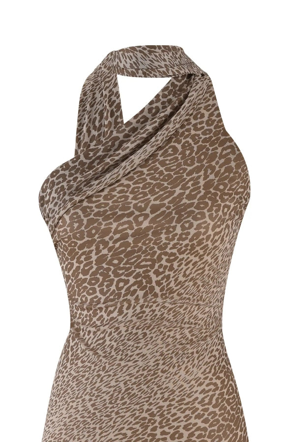 CM | maxi vestido con tirantes en la espalda y estampado de leopardo al bies