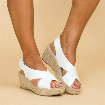 CM | Sandalias de cuña con tiras cruzadas