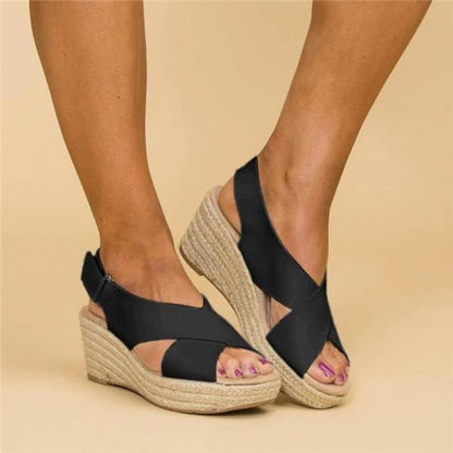 CM | Sandalias de cuña con tiras cruzadas
