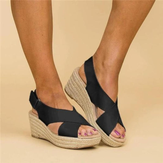 CM | Sandalias de cuña con tiras cruzadas