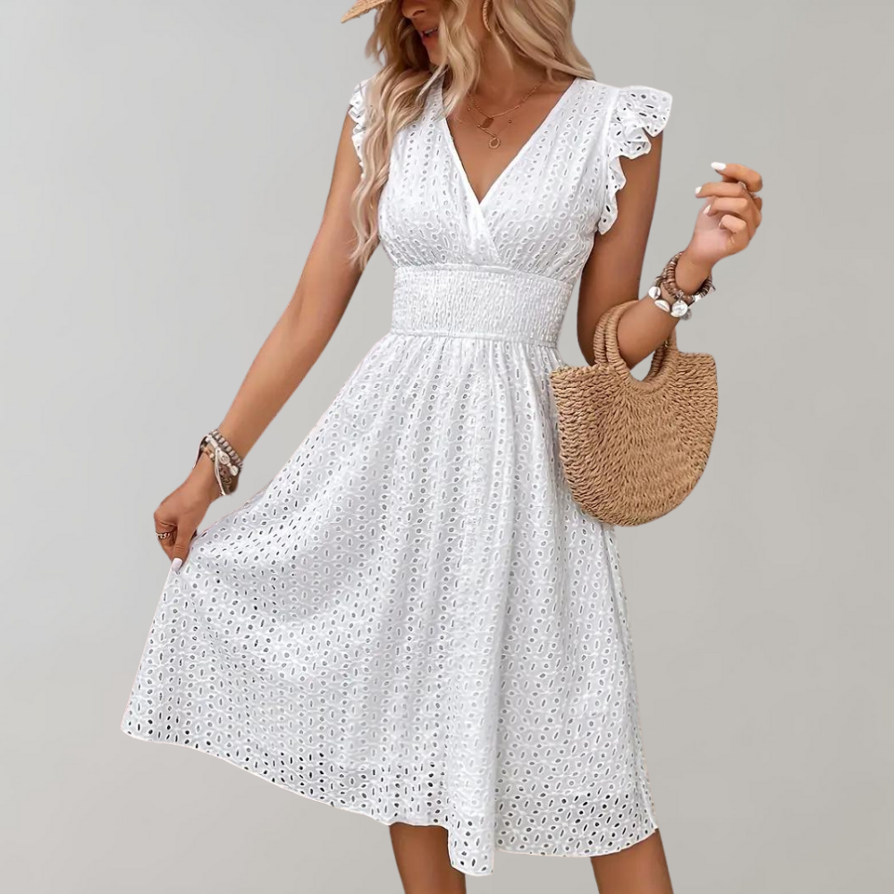 CM | Vestido corto blanco ideal para el verano