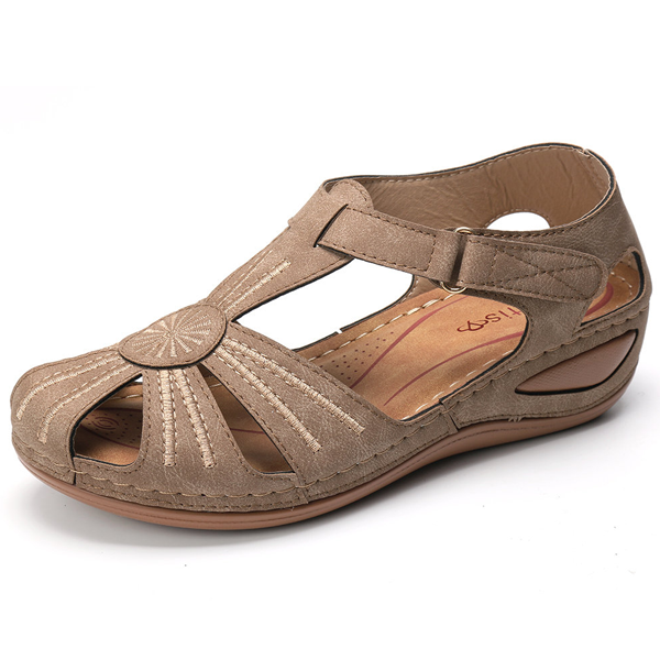 CM | Sandalias de cuña Chiara