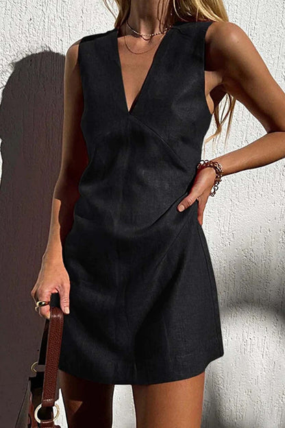 CM | Minivestido de mujer con cuello en V
