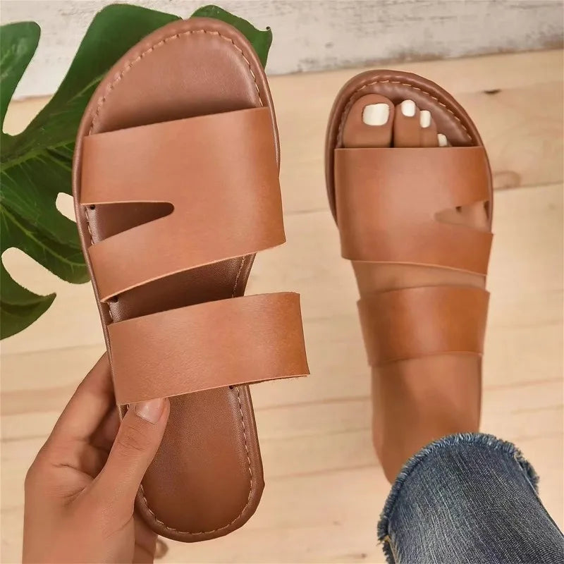 CM | Sandalias planas con estilo para mujer