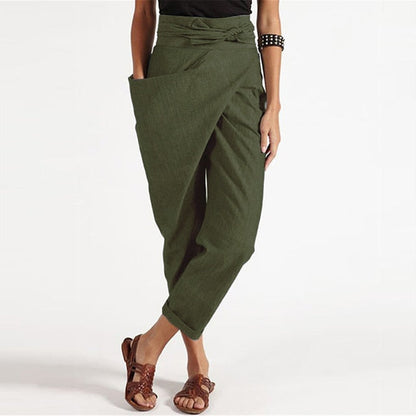 CM | Elegante pantalón corto con parte delantera envolvente