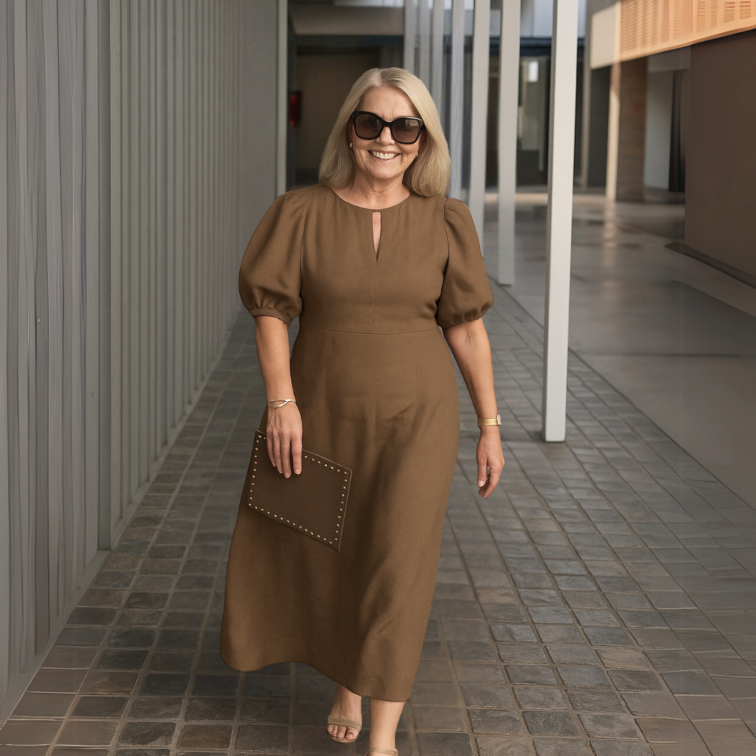 CM | Elegante vestido monocolor con escote en V
