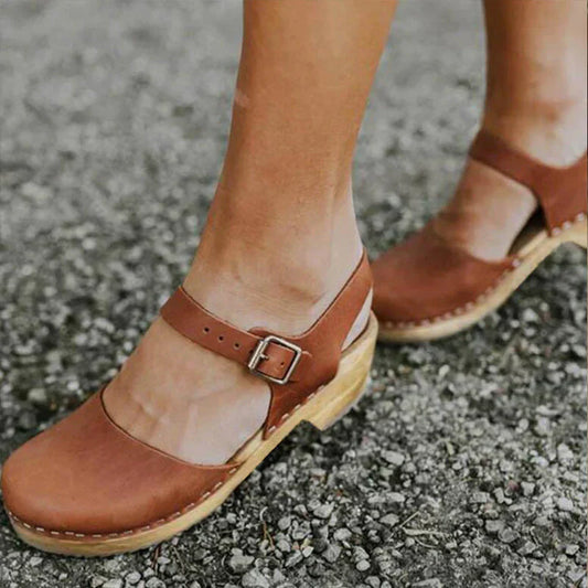 CM | Sandalias generales atemporales y con estilo