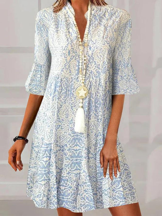 CM : Mini vestido estampado azul y blanco con media manga de estilo vintage