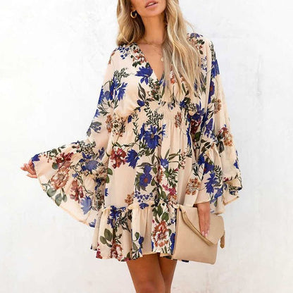 CM | Mini vestido línea A con escote en V y estampado floral AH445