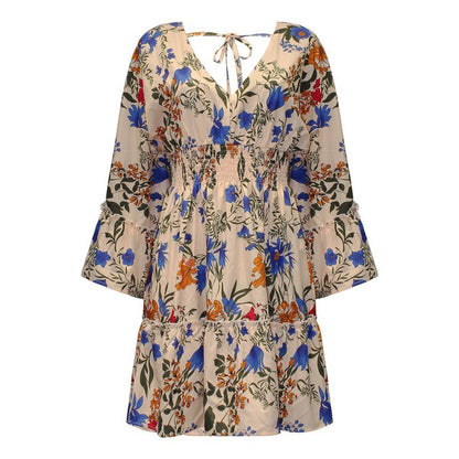 CM | Mini vestido línea A con escote en V y estampado floral AH445