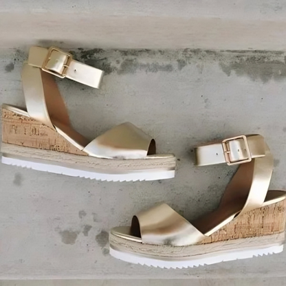 CM | | Elegantes sandalias con tacón de cuña