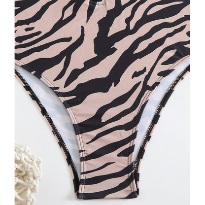 Elegante y con estilo Bikini