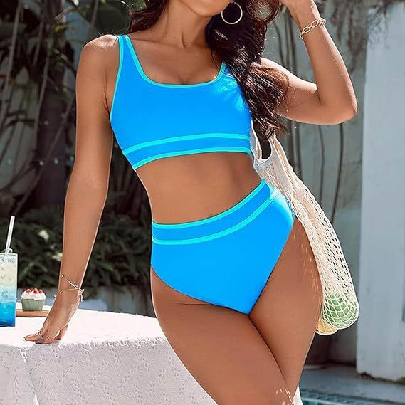 Moderno y minimalista Bikini