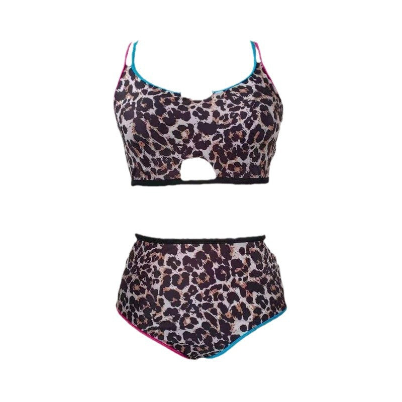 Elegante y con estilo Bikini