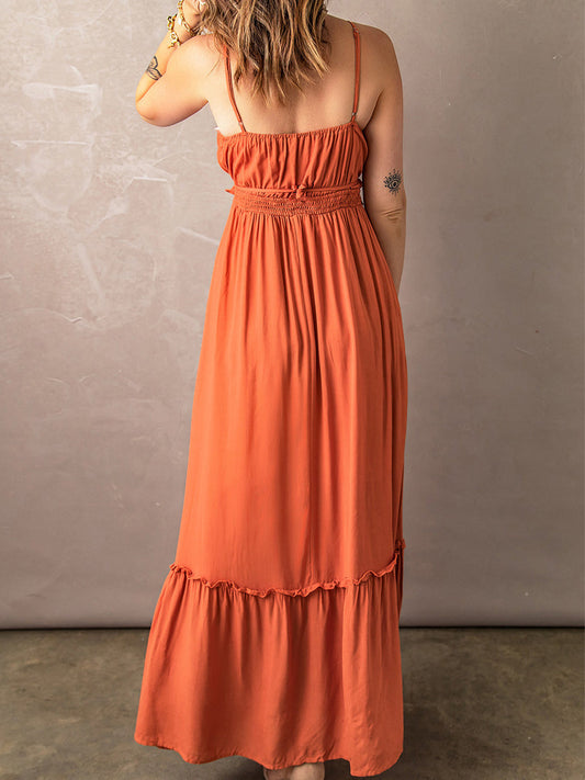 CM | maxi vestido con tirantes y escote de volantes