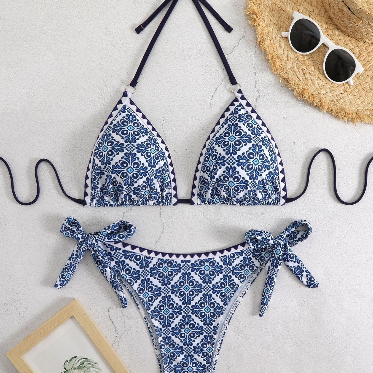 Pulido y juguetón Bikini