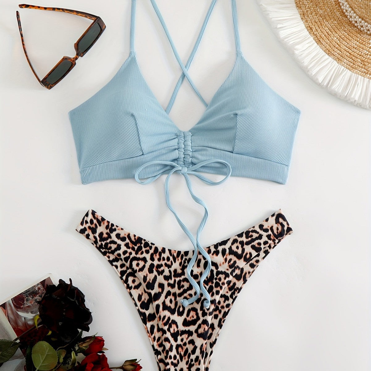 Fresco y femenino Bikini