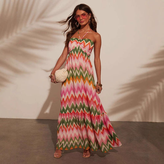 CM | maxi vestido de mujer - cuello halterneck - falda a capas - estampado zigzag - corte fluido